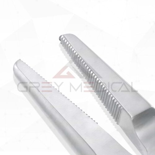 Flat-nose-pliers-with-cutter-1.jpg