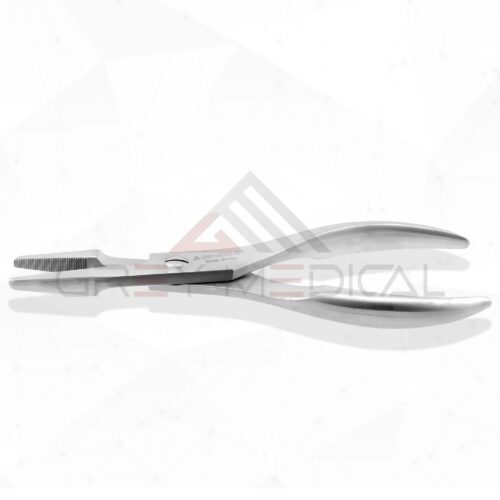 Flat-nose-pliers-with-cutter.jpg
