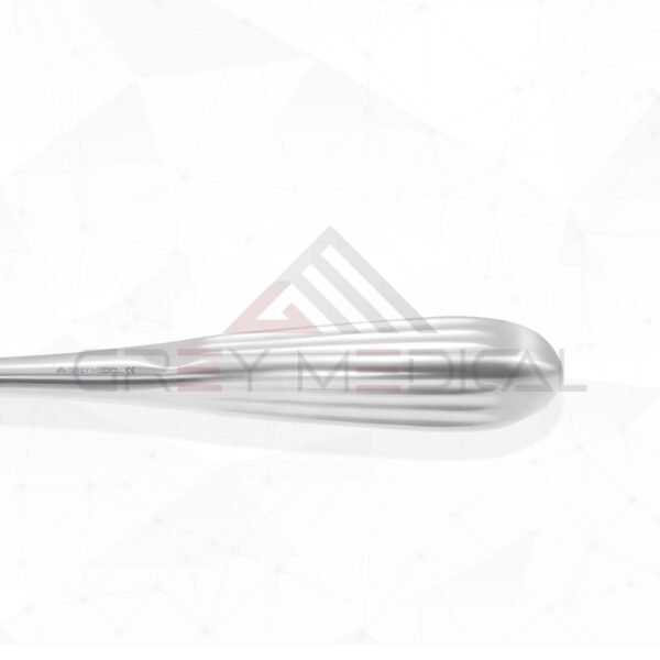 Brun-Curette-Straight-3.jpg